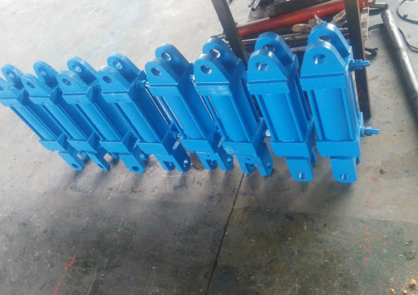 山東液壓油缸廠家 提升液壓油缸性能的做法